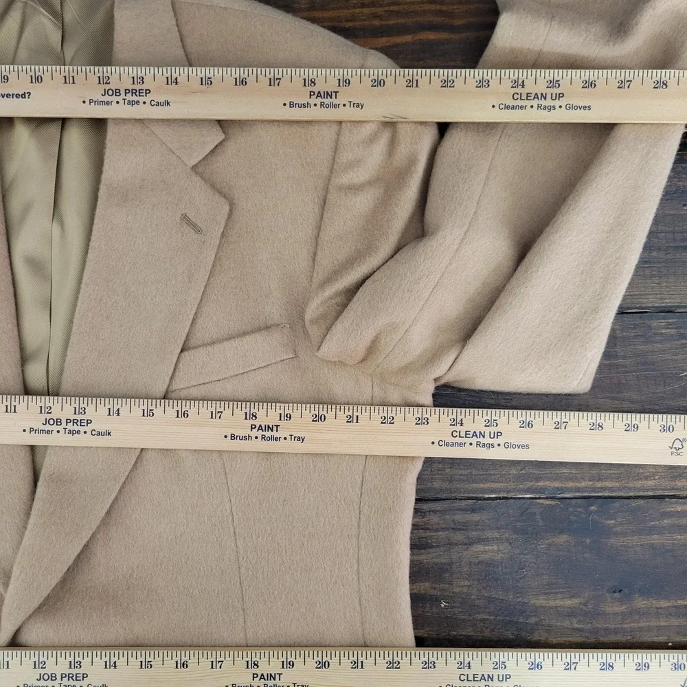 Crop & Saddle Men's Sport Coat Blazer Two Button‎ Beige Camel Hair Size 46R